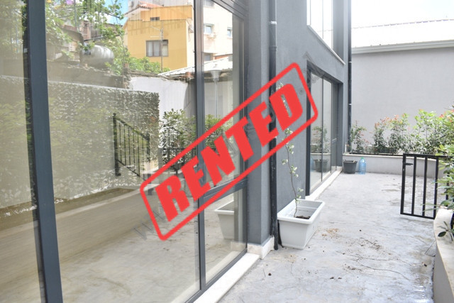 Commercial space for rent in Tefta Tashko-Koco street near Avni Rustemi square in Tirana.
It is loc
